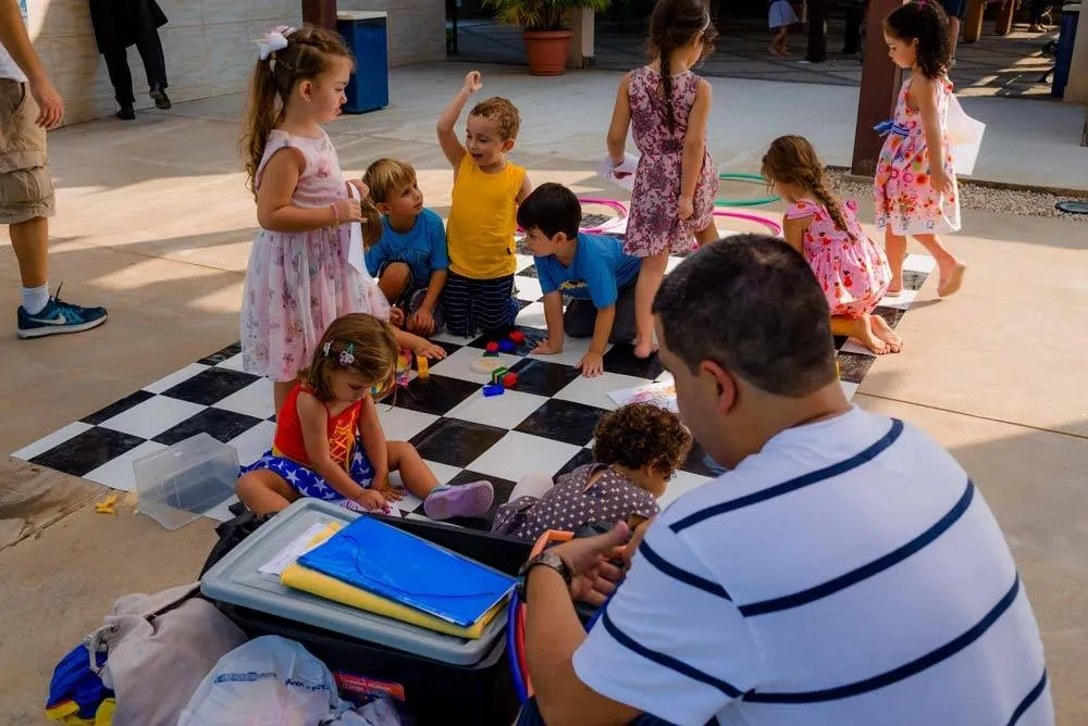 Jogos e Brincadeiras Educativas em Grupo para Crianças