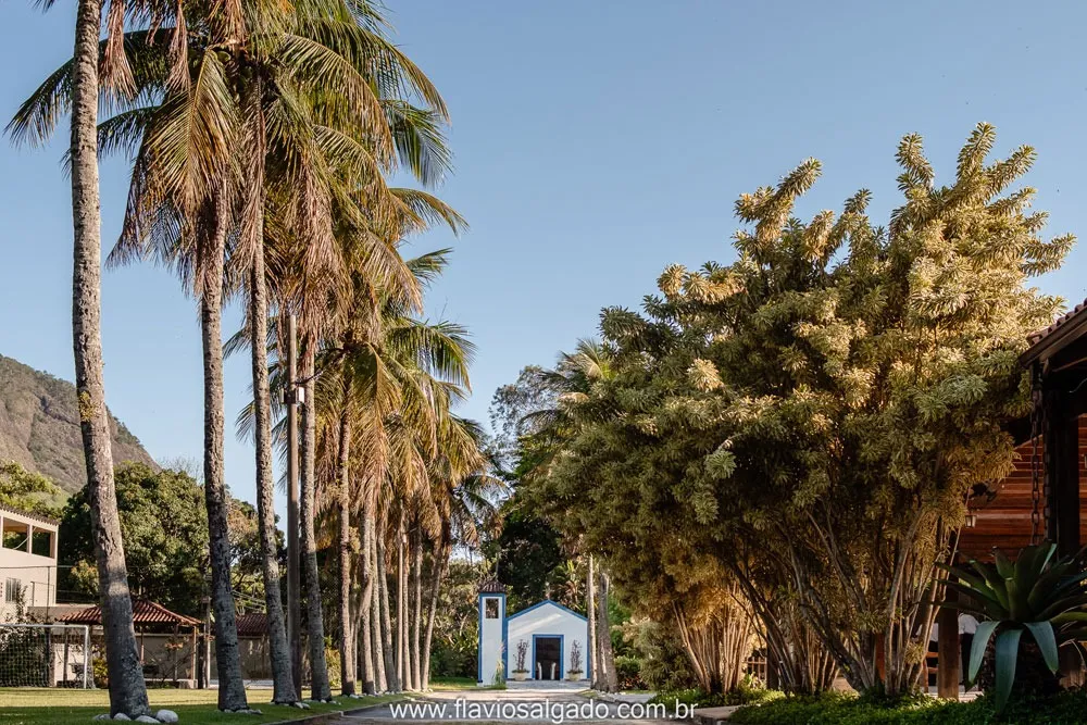 Capelinha e natureza no Sítio de Fátima