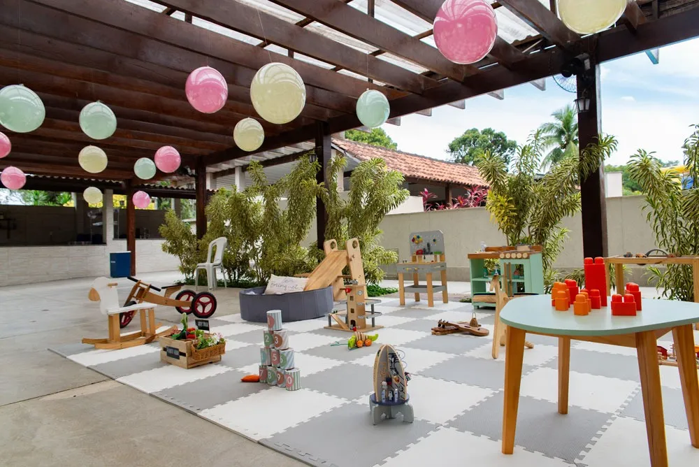 Espaço Kids e Recreação sob o Pergolado